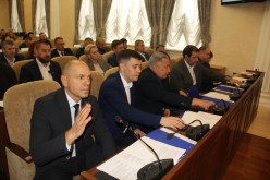 Депутаты приняли в собственность города два объекта и наметили план развития детского спорта